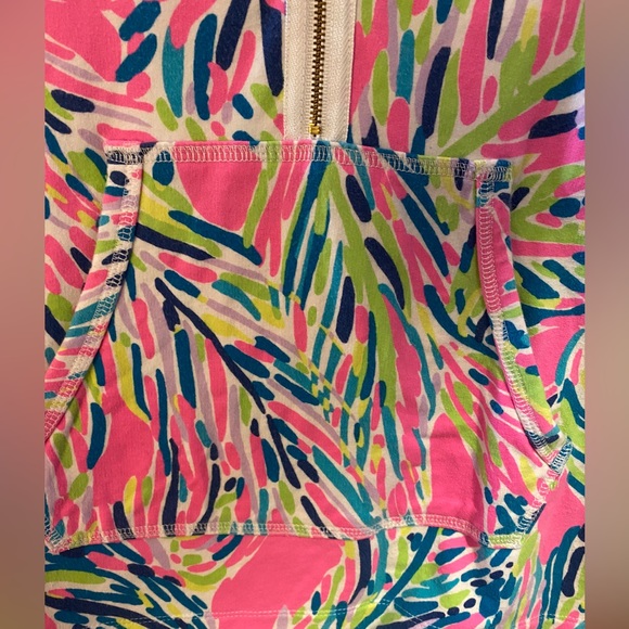 Lilly pulitzer palm reader 3/4 zip up popover size medium - Picture 6 of 11